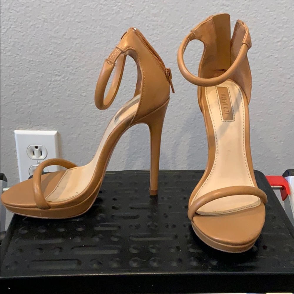 TAN STRAP HEELS